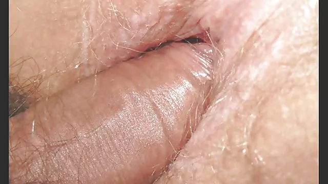 بزرگسالان بدون ثبت نام مشاعره بزرگ, رابطه جنسی پشت صحنه فیلمسوپر دهانی